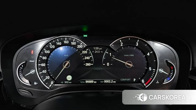 BMW 5 Series (G30) id 4918933 из Кореи 33