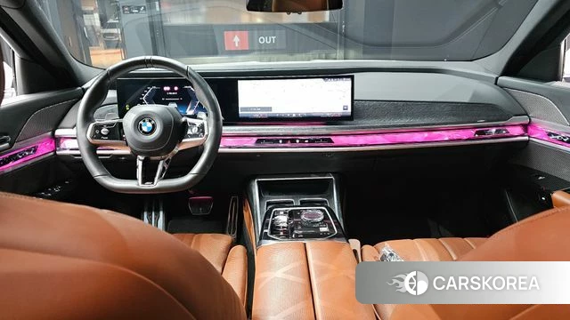BMW 7 Series (G70) id 4725466 из Кореи 33