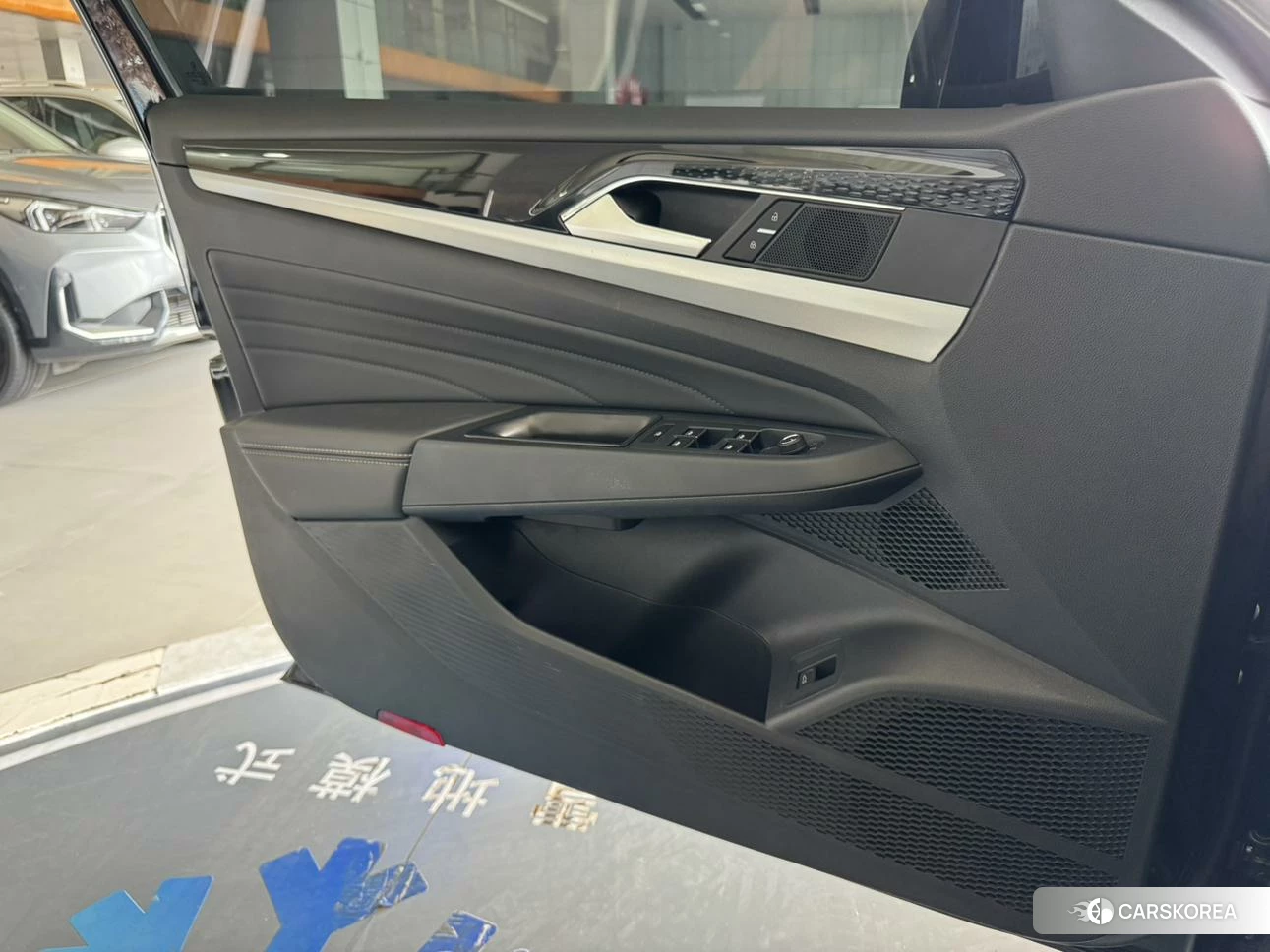 Volkswagen Passat id 4504684 из Китая 13