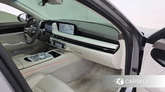 Genesis G90 (RS4) id 3512718 из Кореи 16