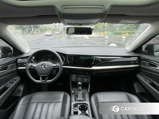 Volkswagen Passat id 4259652 из Китая 7