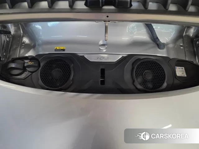 Porsche 911(992) id 3587965 из Кореи 17