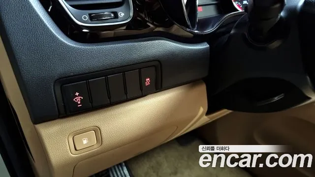 Kia The New Carnival id 2607350 из Кореи 17