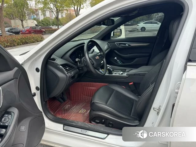 Cadillac CT5 id 4241333 из Китая 12