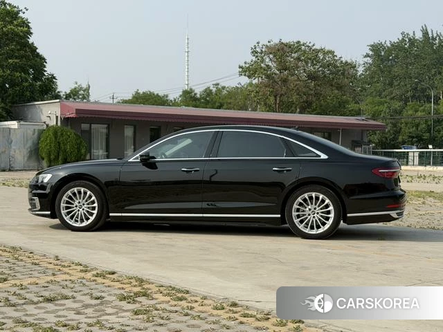 Audi A8 id 4320671 из Китая 25
