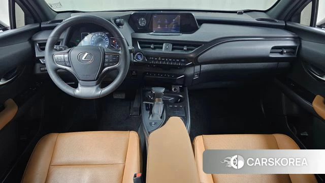 Lexus UX250h id 3800953 из Кореи 17