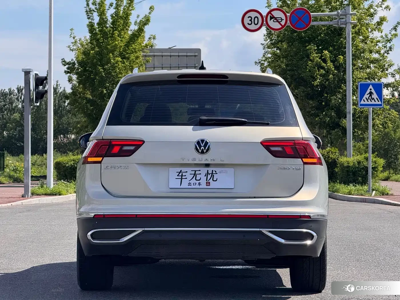 Volkswagen Tiguan L id 4669294 из Китая 21