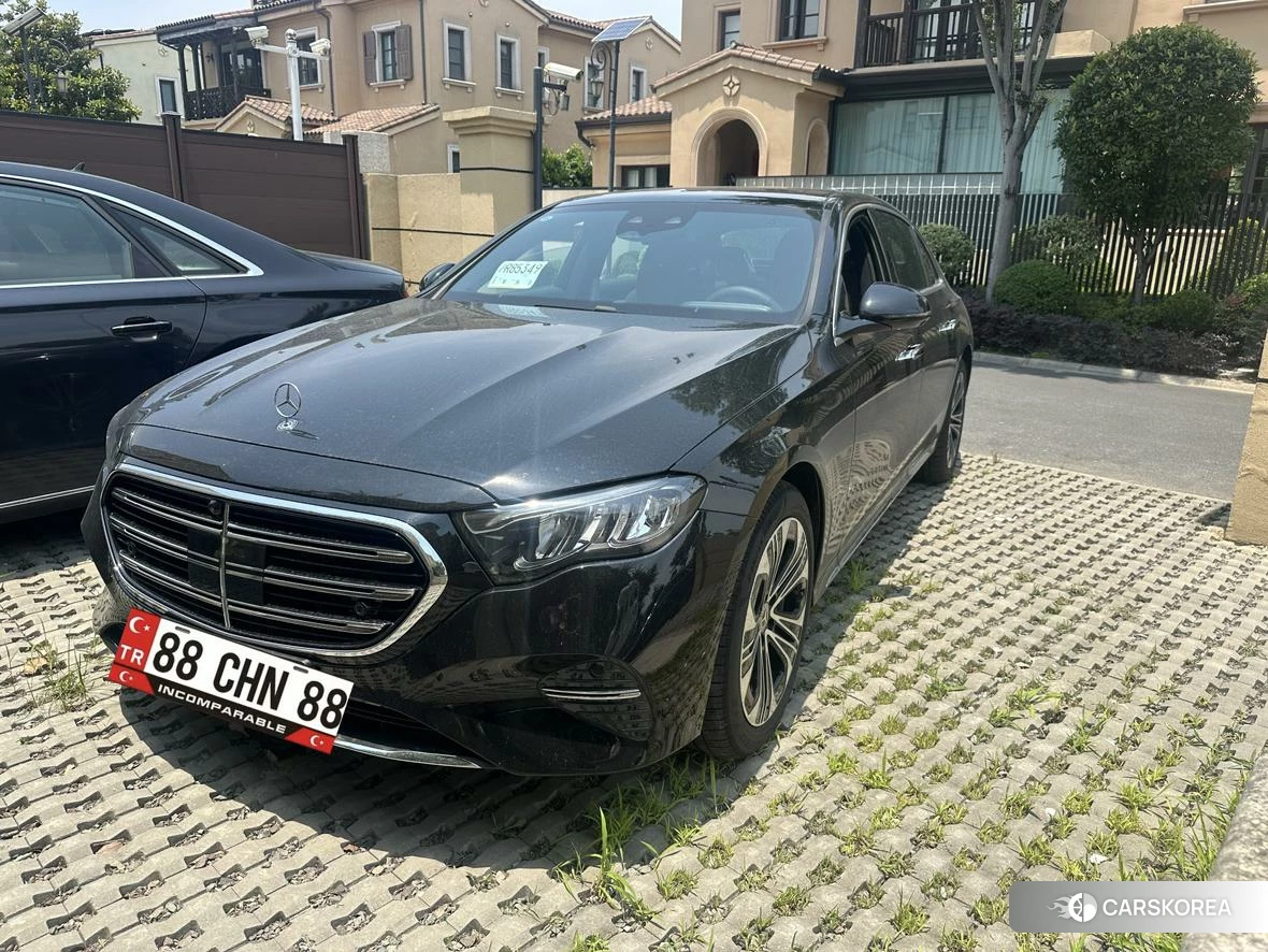 Mercedes-Benz E-class id 4453149 из Китая 9