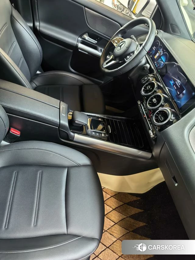 Mercedes-Benz GLA id 4297993 из Китая 7