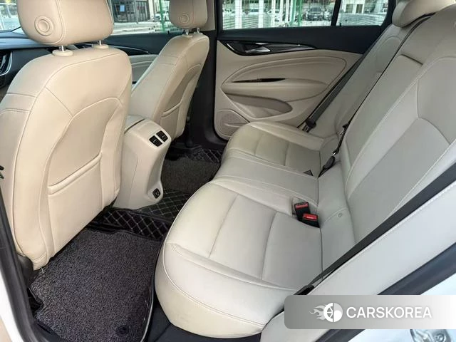 Buick Regal id 4238595 из Китая 7