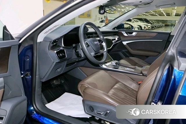 Audi A7L id 4257469 из Китая 17