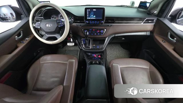 Hyundai The New Grand Starex id 4251421 из Кореи 27