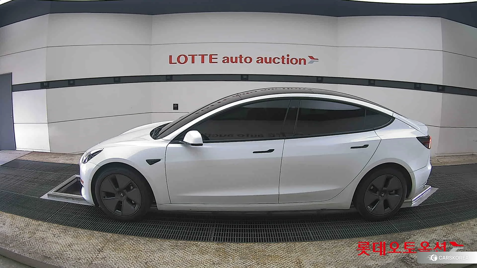 Tesla Model 3 Long Range id 3888286 из Кореи 34