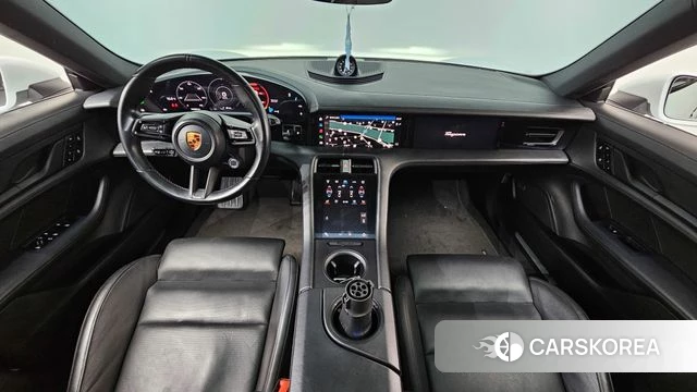 Porsche Taycan id 3860561 из Кореи 17