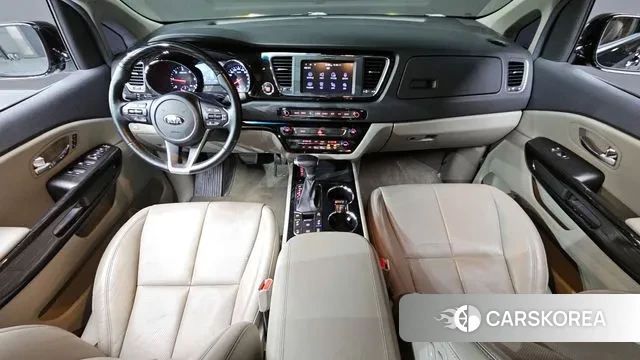 Kia The New Carnival id 3563080 из Кореи 17