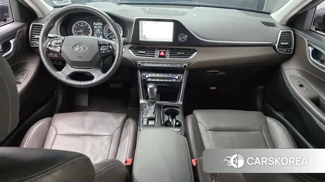 Hyundai Grandeur IG id 3297780 из Кореи 17