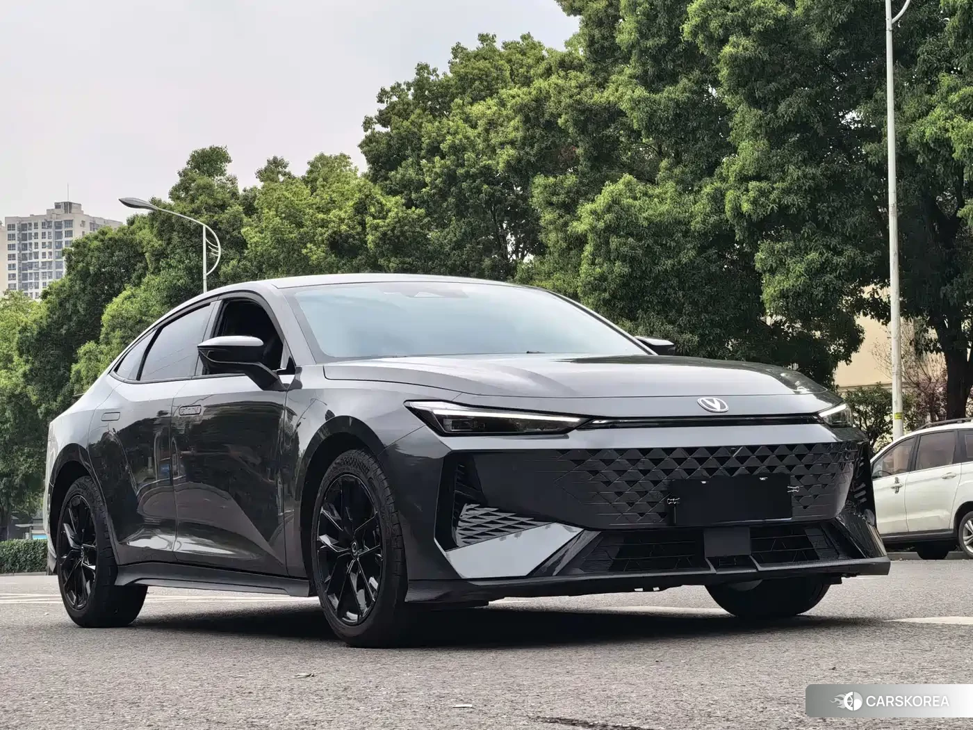 Chang'an Changan UNI-V id 4539201 из Китая 13