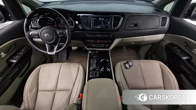 Kia The New Carnival id 2971175 из Кореи 17