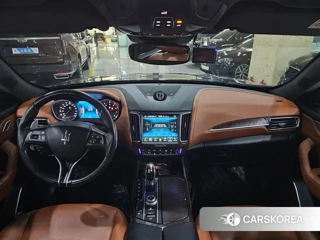Maserati Levante id 3319619 из Кореи 17
