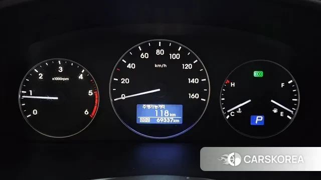 Hyundai The New Grand Starex id 3592896 из Кореи 17