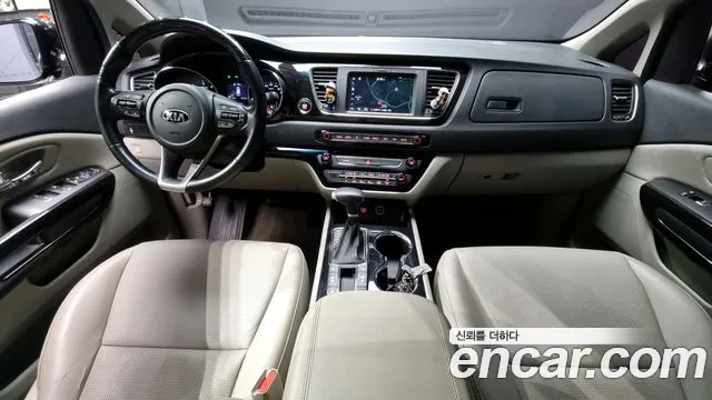 Kia The New Carnival id 2700674 из Кореи 17