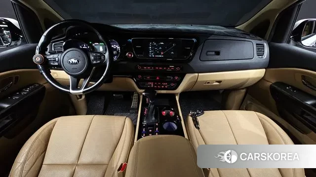 Kia The New Carnival id 3423230 из Кореи 17