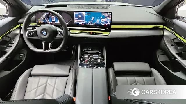 BMW 5 Series (G60) id 3507331 из Кореи 17