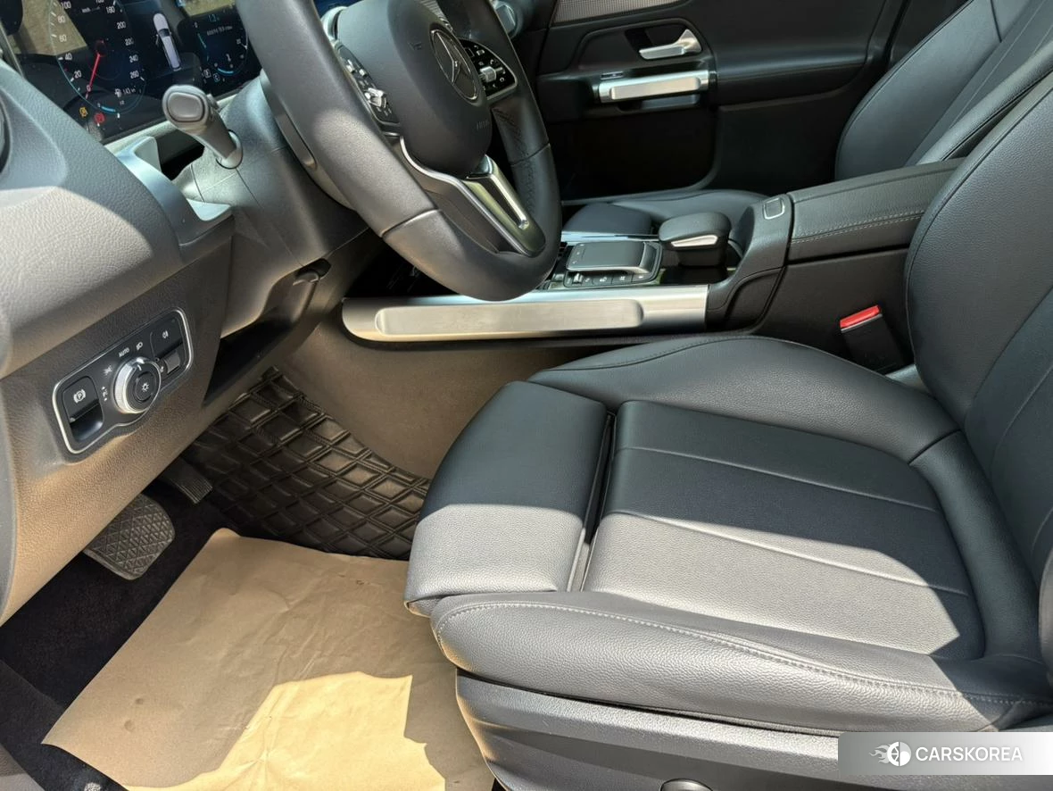 Mercedes-Benz GLB id 4479660 из Китая 13