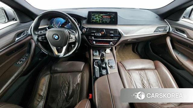 BMW 5 Series (G30) id 3917496 из Кореи 17