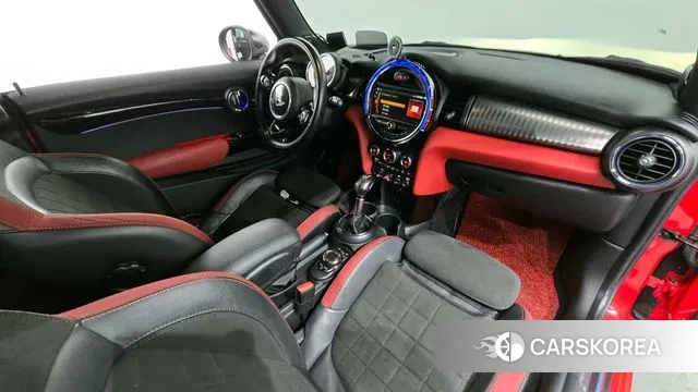 Mini Cooper S id 3631881 из Кореи 17