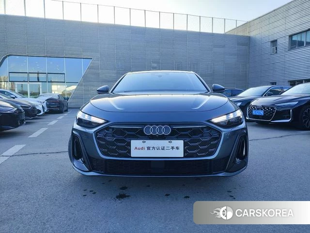 Audi A5L id 4335110 из Китая 14