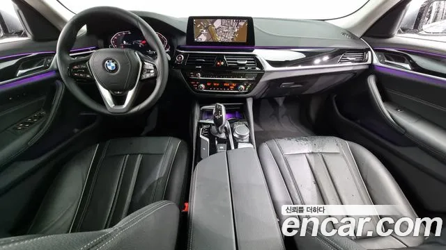 BMW 5 Series (G30) id 2844514 из Кореи 17