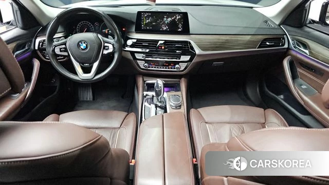 BMW 5 Series (G30) id 4557462 из Кореи 30
