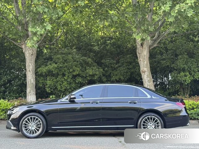 Mercedes-Benz E-class id 4277153 из Китая 11