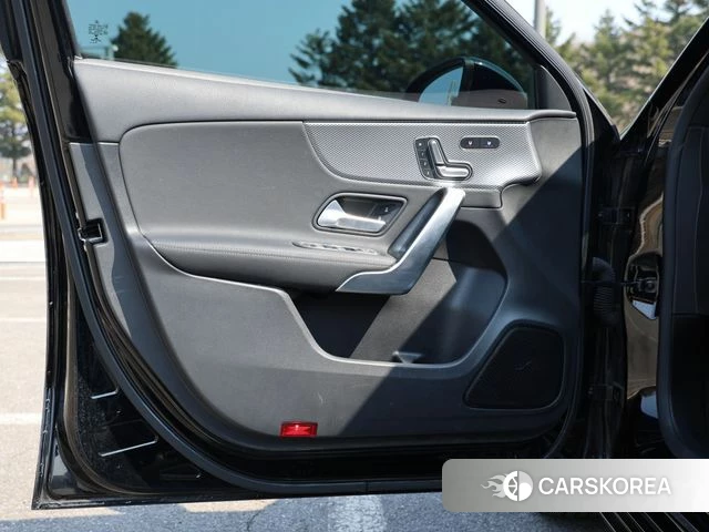 Mercedes-Benz A-Class W177 id 3794916 из Кореи 16