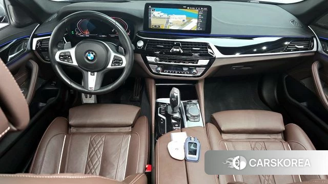 BMW 5 Series (G30) id 4337271 из Кореи 17