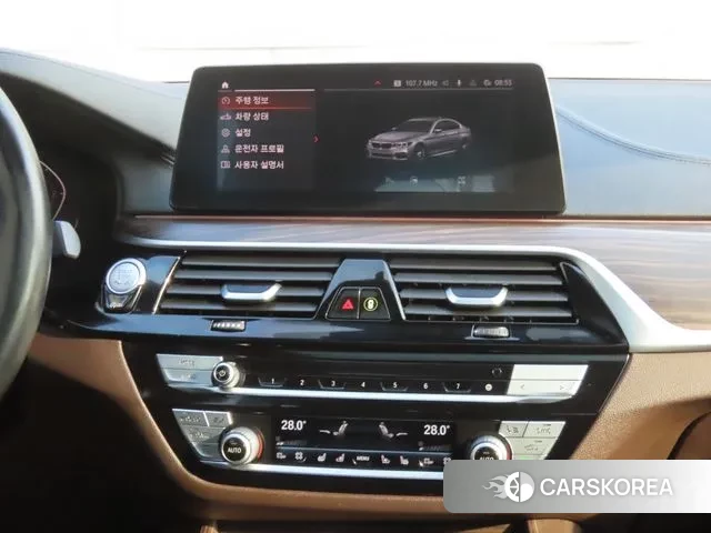 BMW 5 Series (G30) id 3765976 из Кореи 16