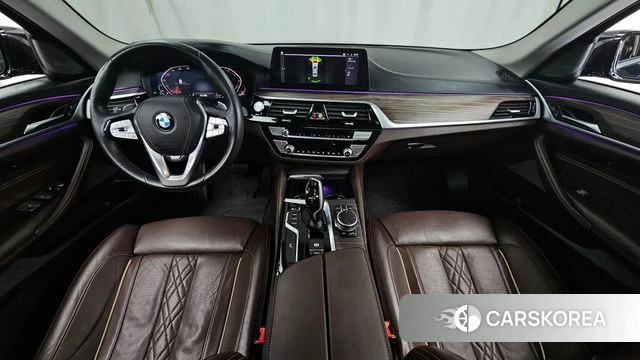 BMW 5 Series (G30) id 4245363 из Кореи 29