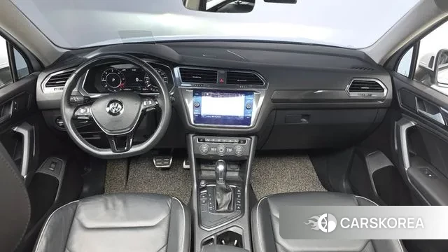 Volkswagen Tiguan Allspace id 2995602 из Кореи 17