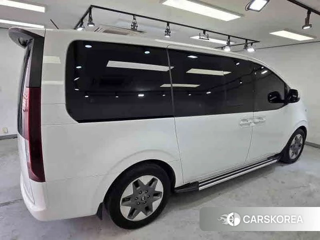 Hyundai Staria id 4432973 из Кореи 16