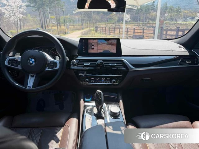 BMW 5 Series (G30) id 3879745 из Кореи 17