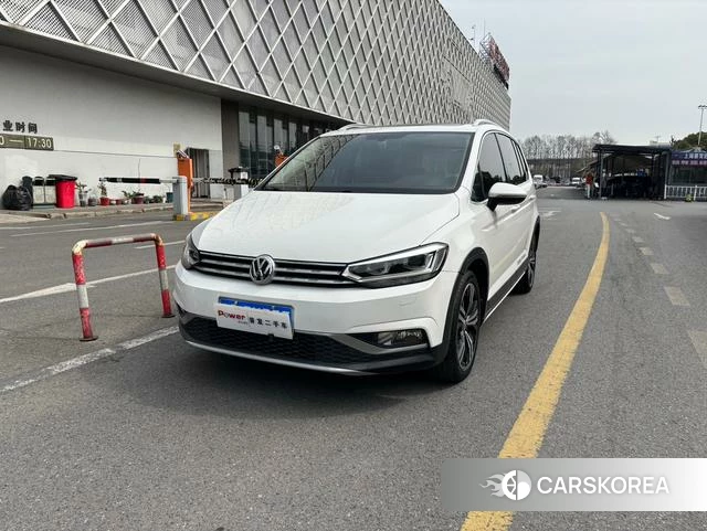 Volkswagen Touran L id 4238643 из Китая 11