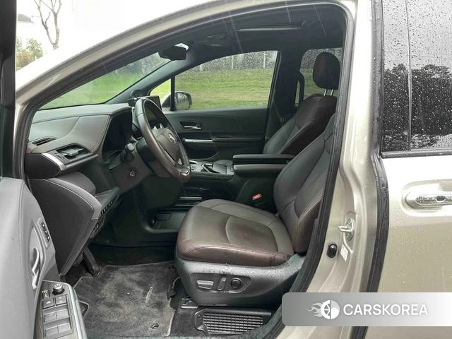 Toyota Saina id 4221340 из Китая 12
