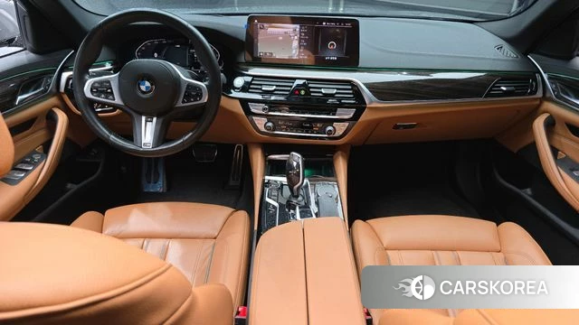 BMW 5 Series (G30) id 3860080 из Кореи 17