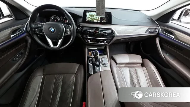 BMW 5 Series (G30) id 3608231 из Кореи 17