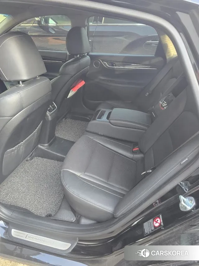 Hyundai Grandeur IG id 3617162 из Кореи 10