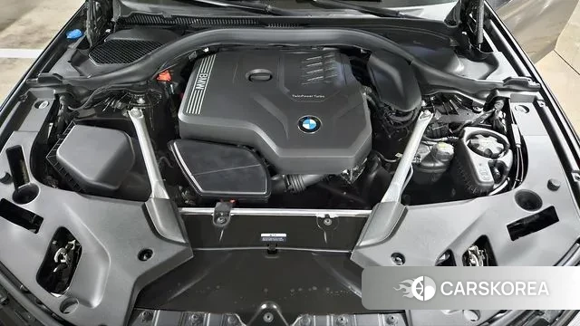 BMW 5 Series (G30) id 3555606 из Кореи 17