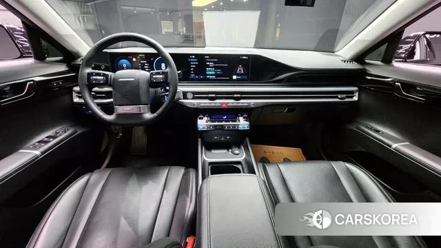 Hyundai Grandeur (GN7) id 3321973 из Кореи 17