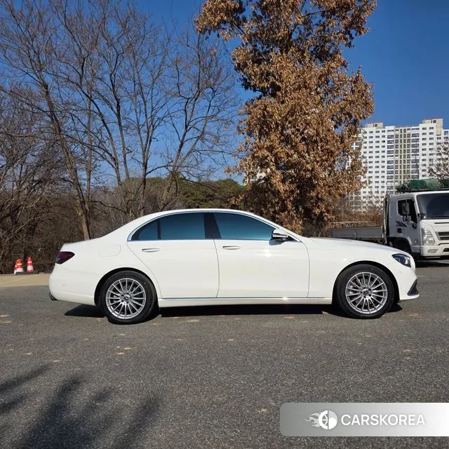 Mercedes-Benz E-Class W213 id 3706197 из Кореи 13