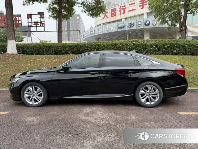 Honda Accord id 4277224 из Китая 10
